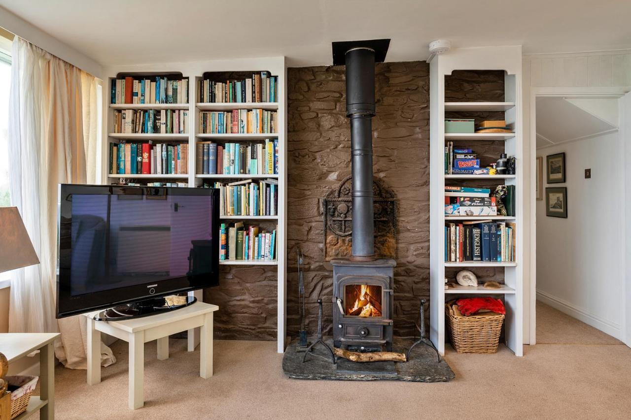 Finest Retreats - Lesceave Praa Sands
